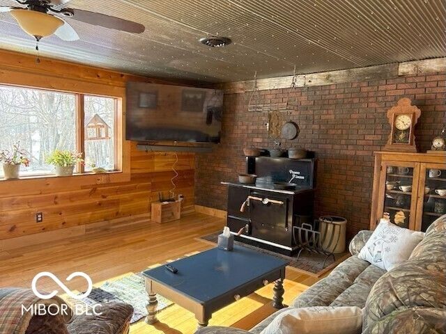 1355 N County Road 375 Road W, Greencastle, IN 46135