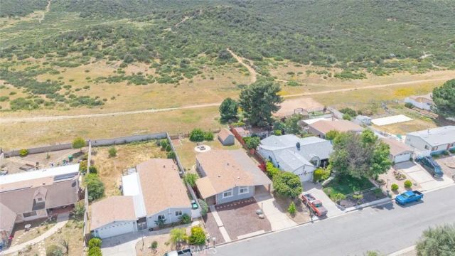 24799 Split Rail Road, Wildomar, CA 92595