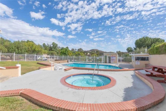 24799 Split Rail Road, Wildomar, CA 92595