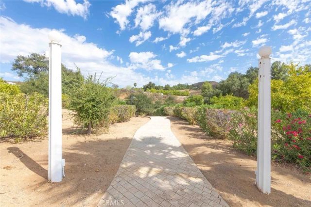 24799 Split Rail Road, Wildomar, CA 92595