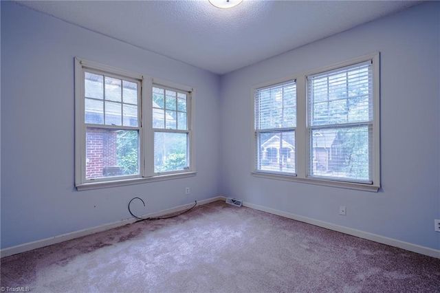 1616 Queen Street, Winston-salem, NC 27103