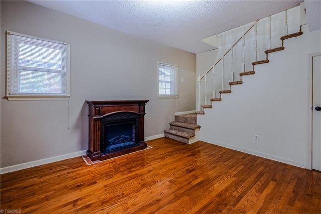 1616 Queen Street, Winston-salem, NC 27103