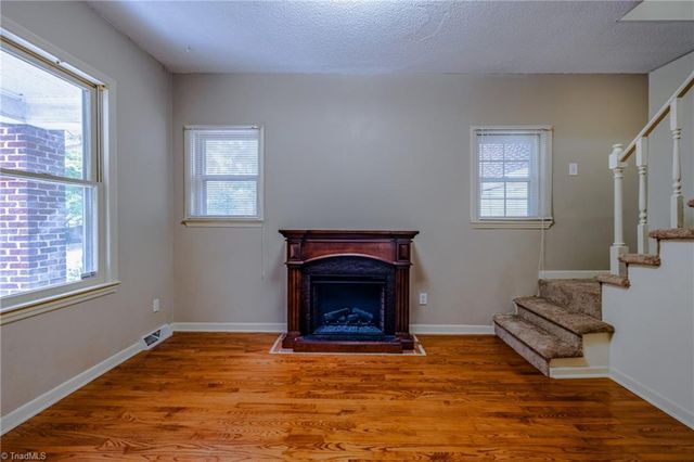 1616 Queen Street, Winston-salem, NC 27103