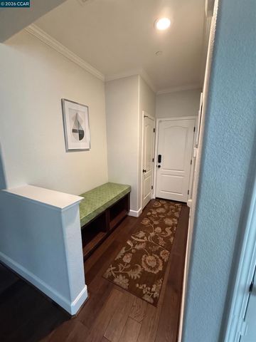 1826 Rosemary Dr, Gilroy, CA 95020