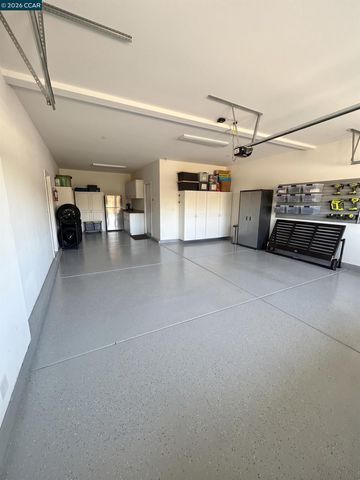 1826 Rosemary Dr, Gilroy, CA 95020