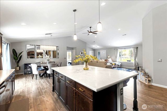 6422 Cowiche Canyon Lane, Yakima, WA 98908