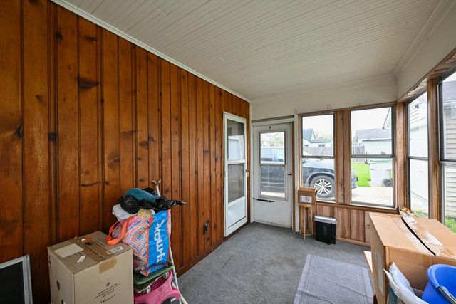 9020 Hawthorne AVENUE, Milwaukee, WI 53226