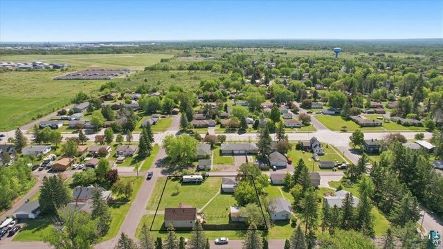 1824 N 53rd St, Superior, WI 54880