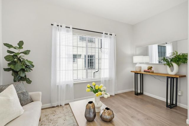 962 Belmont Terrace 9, Sunnyvale, CA 94086