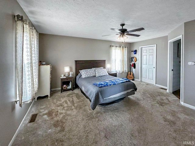 5184 E County Road 100 N, Frankfort, IN 46057