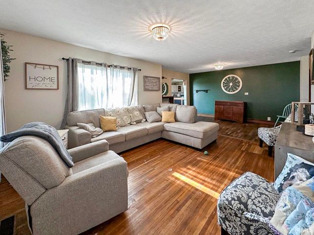 5184 E County Road 100 N, Frankfort, IN 46057