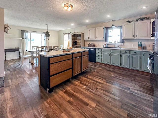 5184 E County Road 100 N, Frankfort, IN 46057