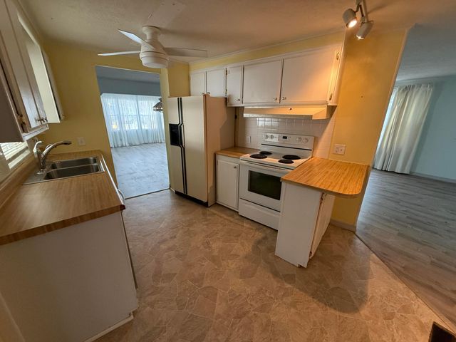 7089 SE Bluebird Circle, Hobe Sound, FL 33455
