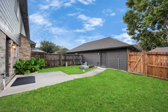 2102 Gemini Street, Houston, TX 77058