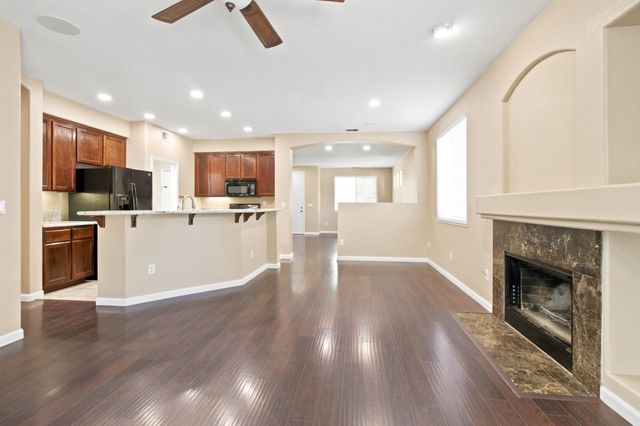 2192 New Hampshire Way, Sacramento, CA 95835