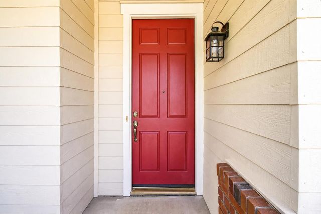 2192 New Hampshire Way, Sacramento, CA 95835