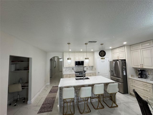 5746 MARSH LANDING DRIVE, Winter Haven, FL 33881