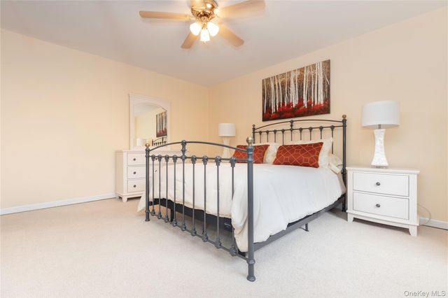 1263 California Road 2R, Eastchester, NY 10709
