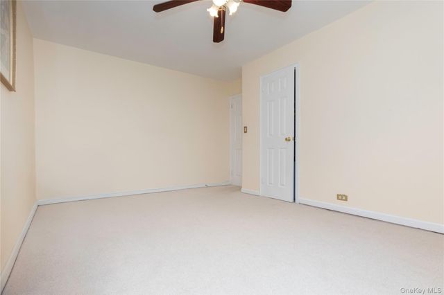 1263 California Road 2R, Eastchester, NY 10709