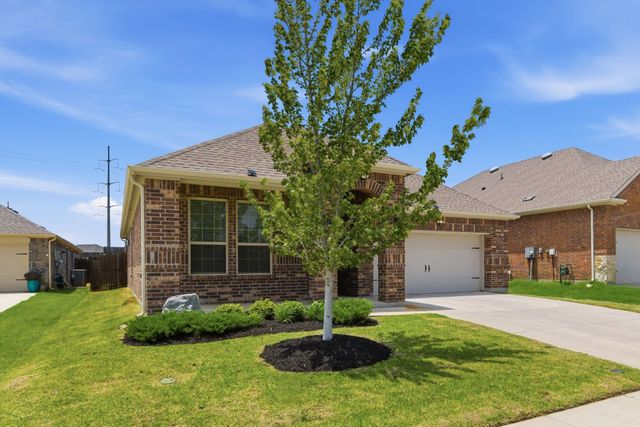 2825 Jasper Trail, Aubrey, TX 76227