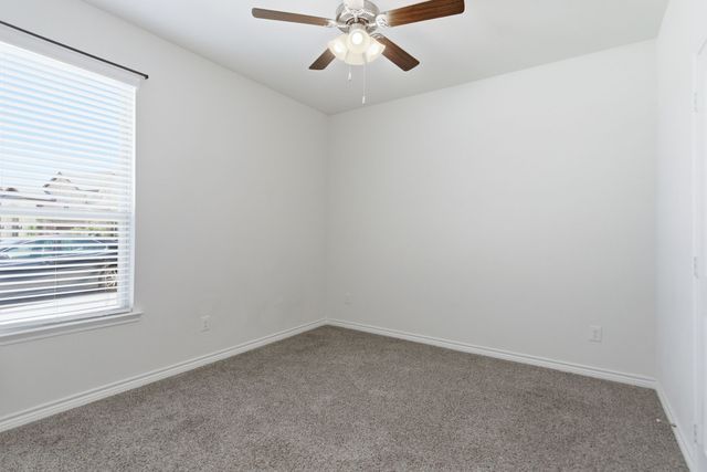 2825 Jasper Trail, Aubrey, TX 76227