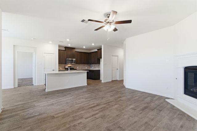 2825 Jasper Trail, Aubrey, TX 76227