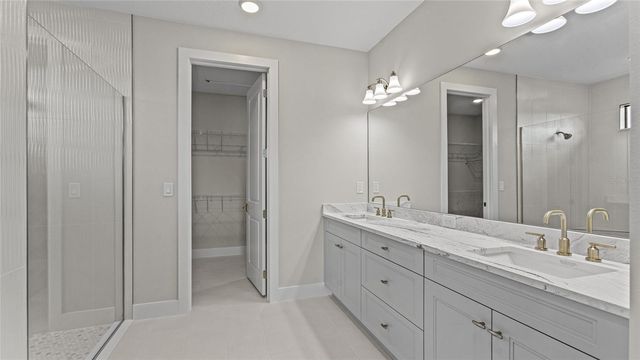 18139 CRESSWIND TERRACE, Lakewood Ranch, FL 34211