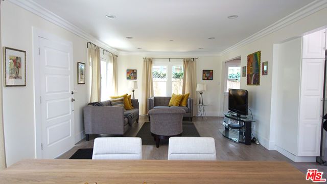 1722 Nichols Canyon Road, Los Angeles, CA 90046