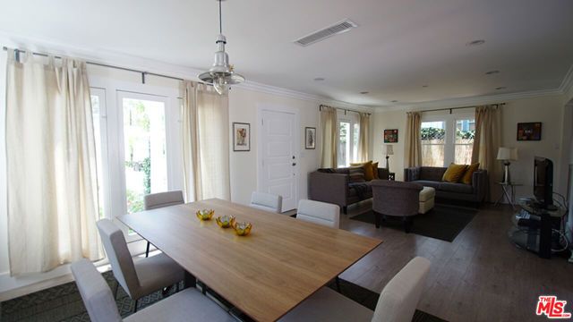 1722 Nichols Canyon Road, Los Angeles, CA 90046