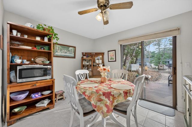 12887 Torrey Pines Dr, Auburn, CA 95602