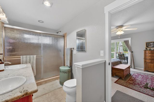 12887 Torrey Pines Dr, Auburn, CA 95602