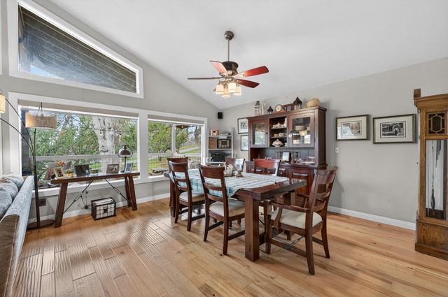 12887 Torrey Pines Dr, Auburn, CA 95602