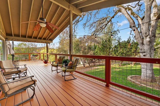 12887 Torrey Pines Dr, Auburn, CA 95602