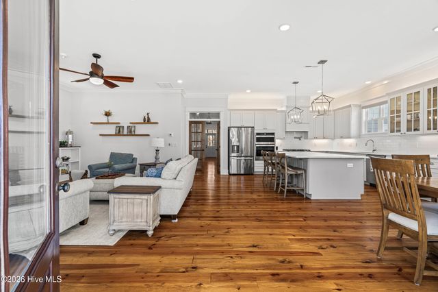 160 Wilmington Island Drive, Clayton, NC 27527