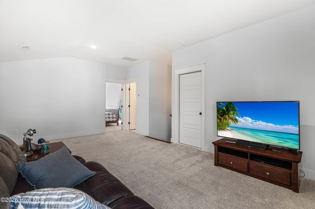 160 Wilmington Island Drive, Clayton, NC 27527