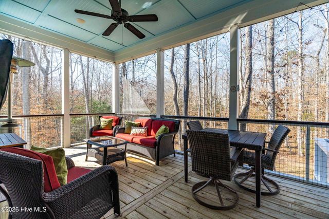 160 Wilmington Island Drive, Clayton, NC 27527