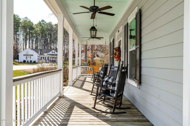 160 Wilmington Island Drive, Clayton, NC 27527