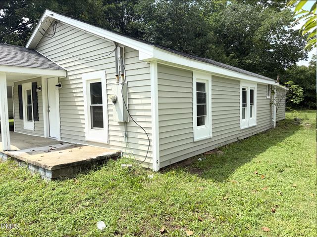 112 2nd Street, Erwin, NC 28339