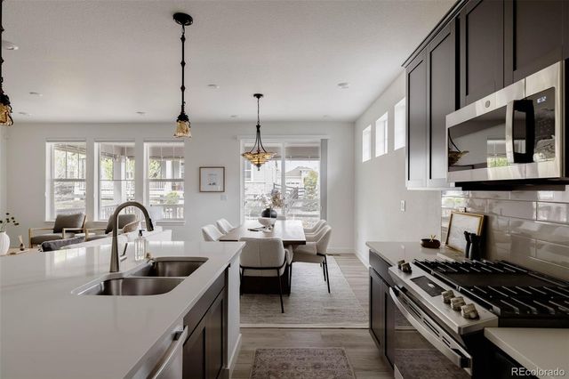 8571 S Riviera Court, Aurora, CO 80016