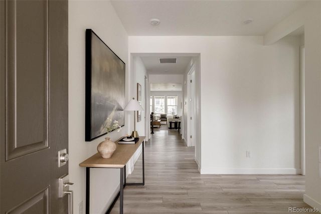 8571 S Riviera Court, Aurora, CO 80016