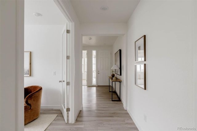 8571 S Riviera Court, Aurora, CO 80016