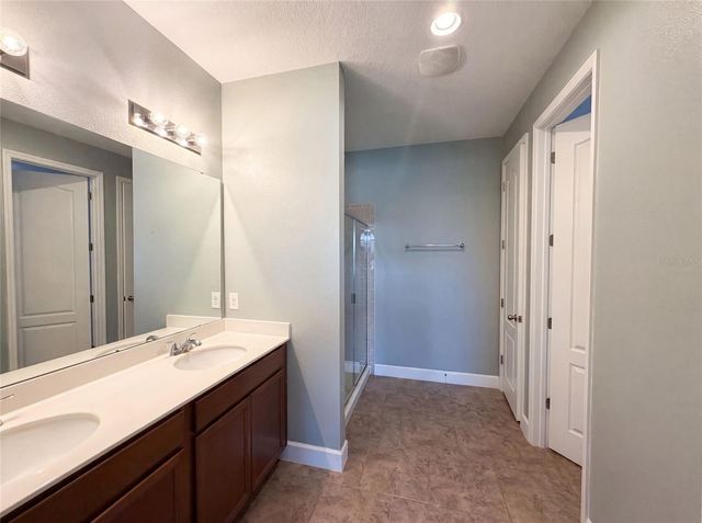480 BUCHANNAN DRIVE, Davenport, FL 33837