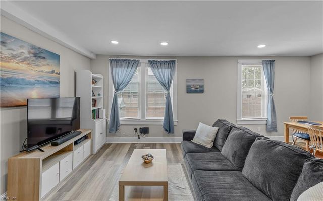 629 Pocahontas PL, Hampton, VA 23661