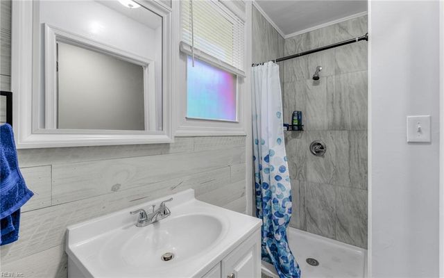 629 Pocahontas PL, Hampton, VA 23661