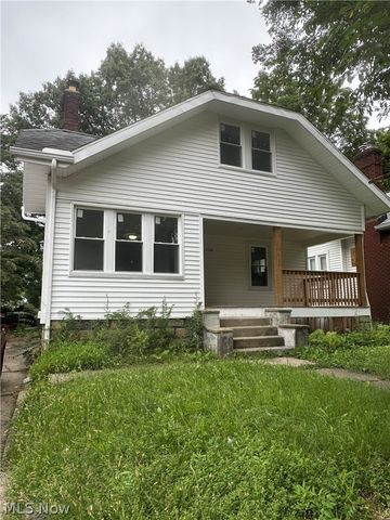 1134 Collinwood Avenue, Akron, OH 44310