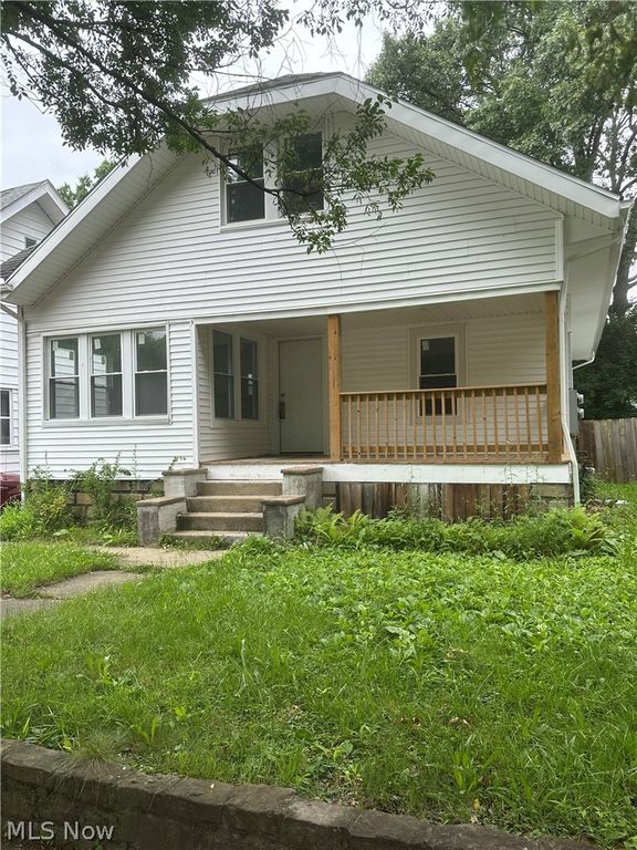 1134 Collinwood Avenue, Akron, OH 44310