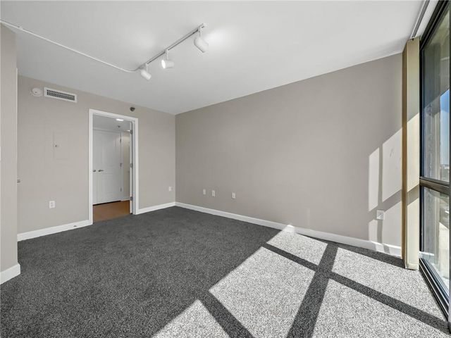 600 Admiral Boulevard 602, Kansas City, MO 64106