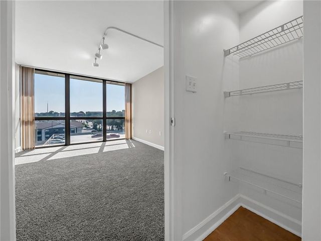 600 Admiral Boulevard 602, Kansas City, MO 64106