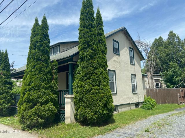 1 Martindale Avenue, Hudson Falls, NY 12839