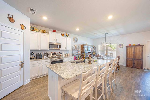 10670 Winning Colors Trail, Daphne, AL 36526